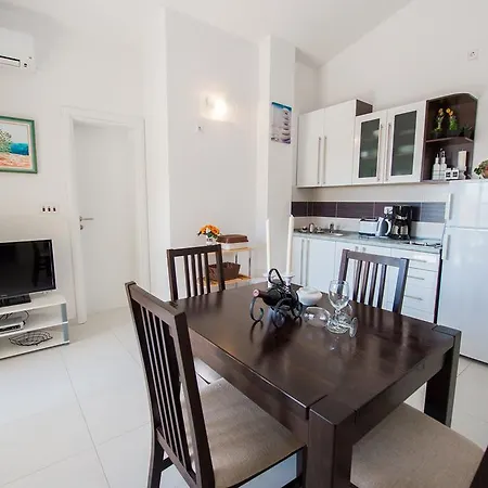 Pavo Apartmán
