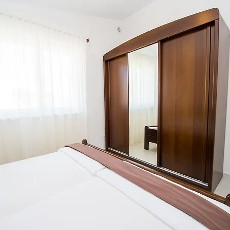 Apartment Apartmani Pavo *