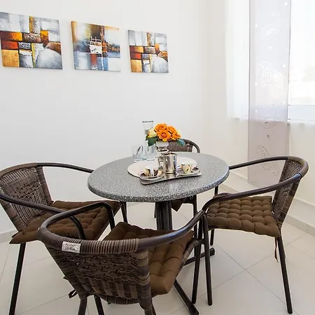 Apartmani Pavo Vodice