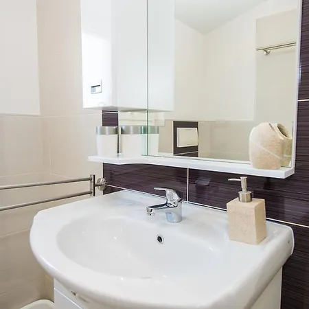 Apartmani Pavo Apartment Vodice